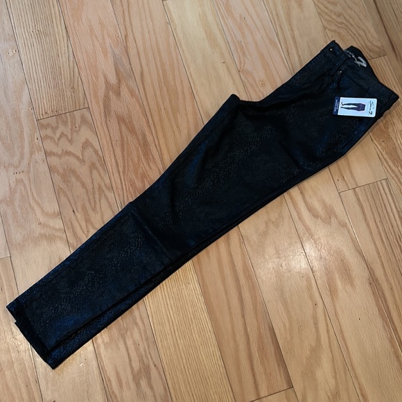 Seven7 Snake Skin Jeans - Picture 1 of 4